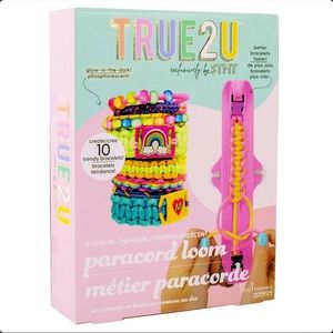 Glow In The Dark Paracord Loom, by STMT True2U - NWT